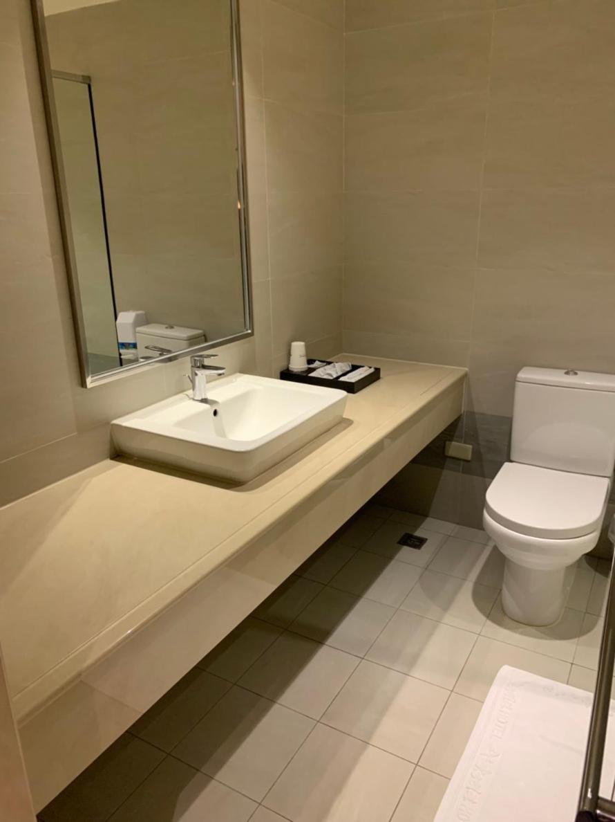 Chiayi Oriental Pearl International Hotel Fanlu Exteriör bild