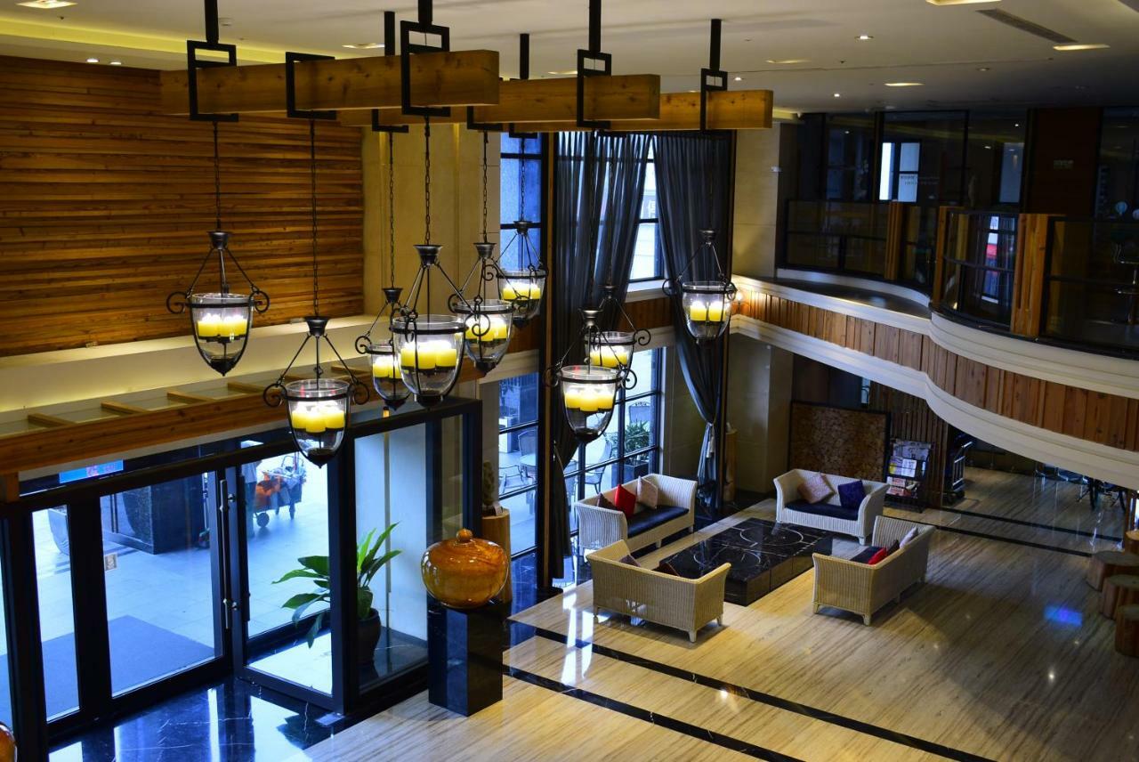 Chiayi Oriental Pearl International Hotel Fanlu Exteriör bild