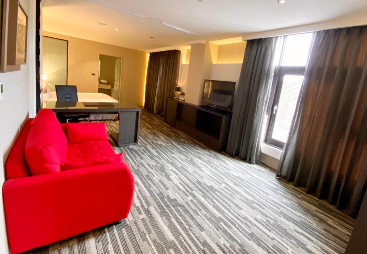 Chiayi Oriental Pearl International Hotel Fanlu Exteriör bild