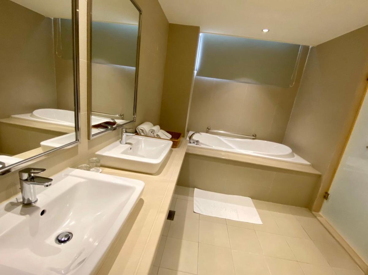 Chiayi Oriental Pearl International Hotel Fanlu Exteriör bild